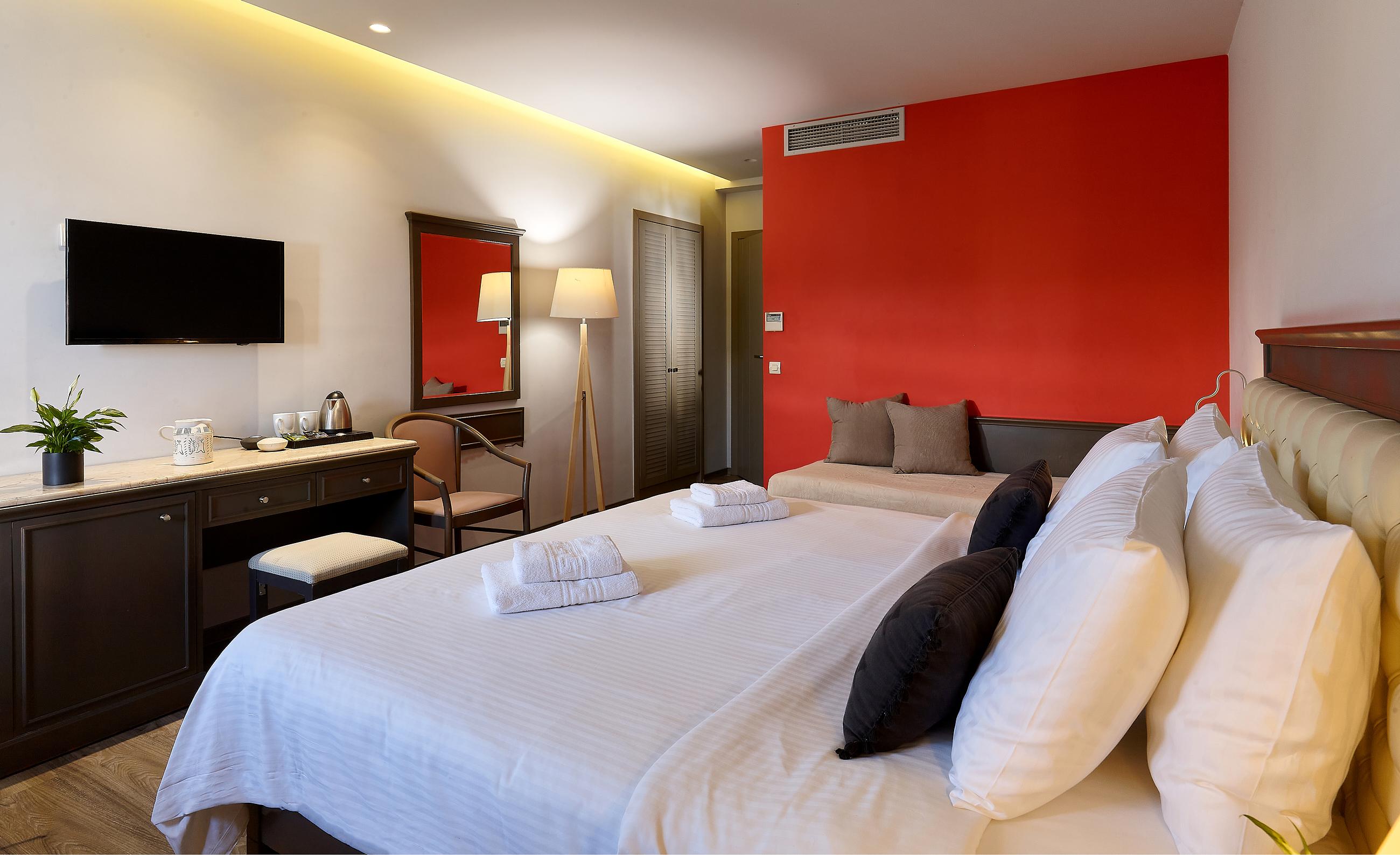 Castello City Hotel Heraklion  ภายนอก รูปภาพ