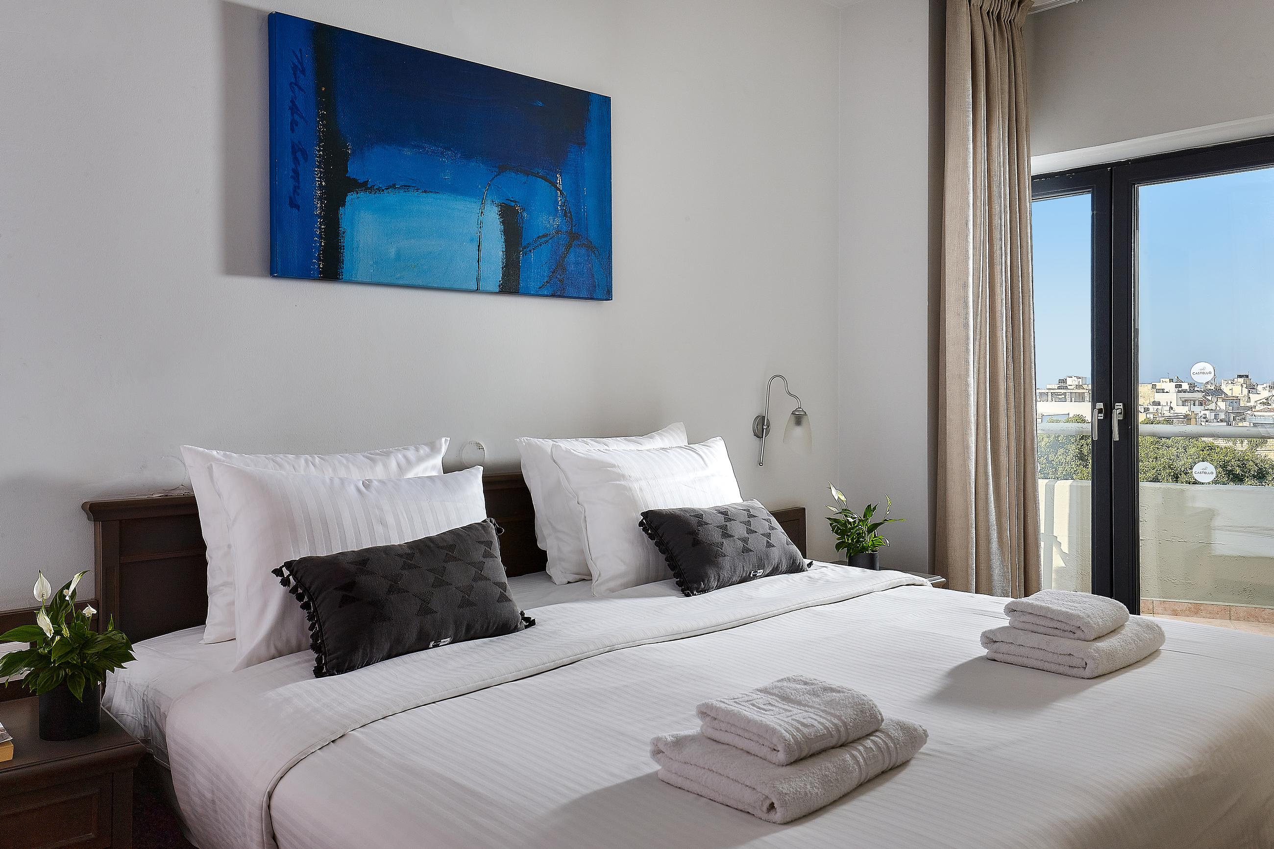 Castello City Hotel Heraklion  ภายนอก รูปภาพ