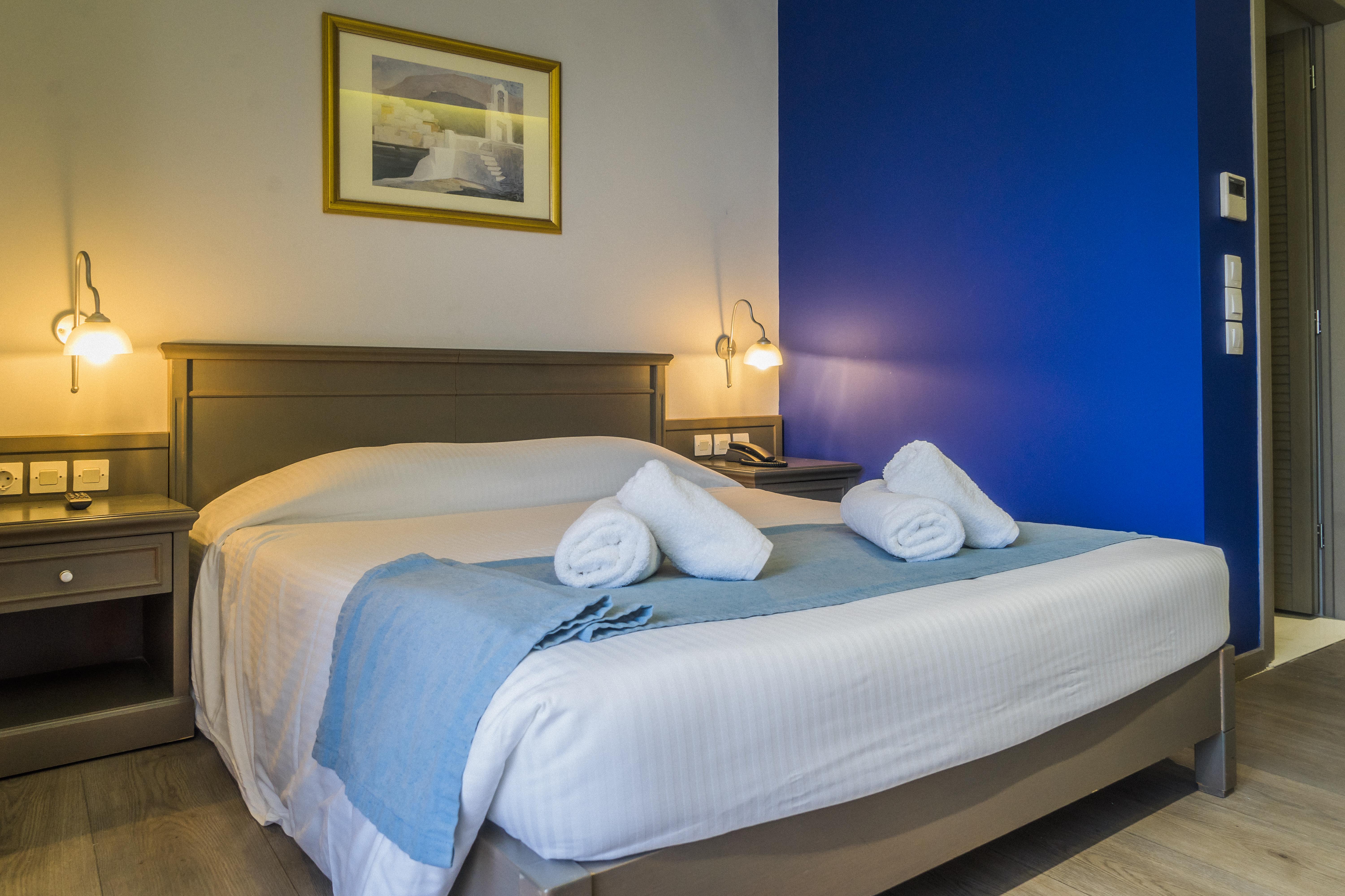 Castello City Hotel Heraklion  ภายนอก รูปภาพ