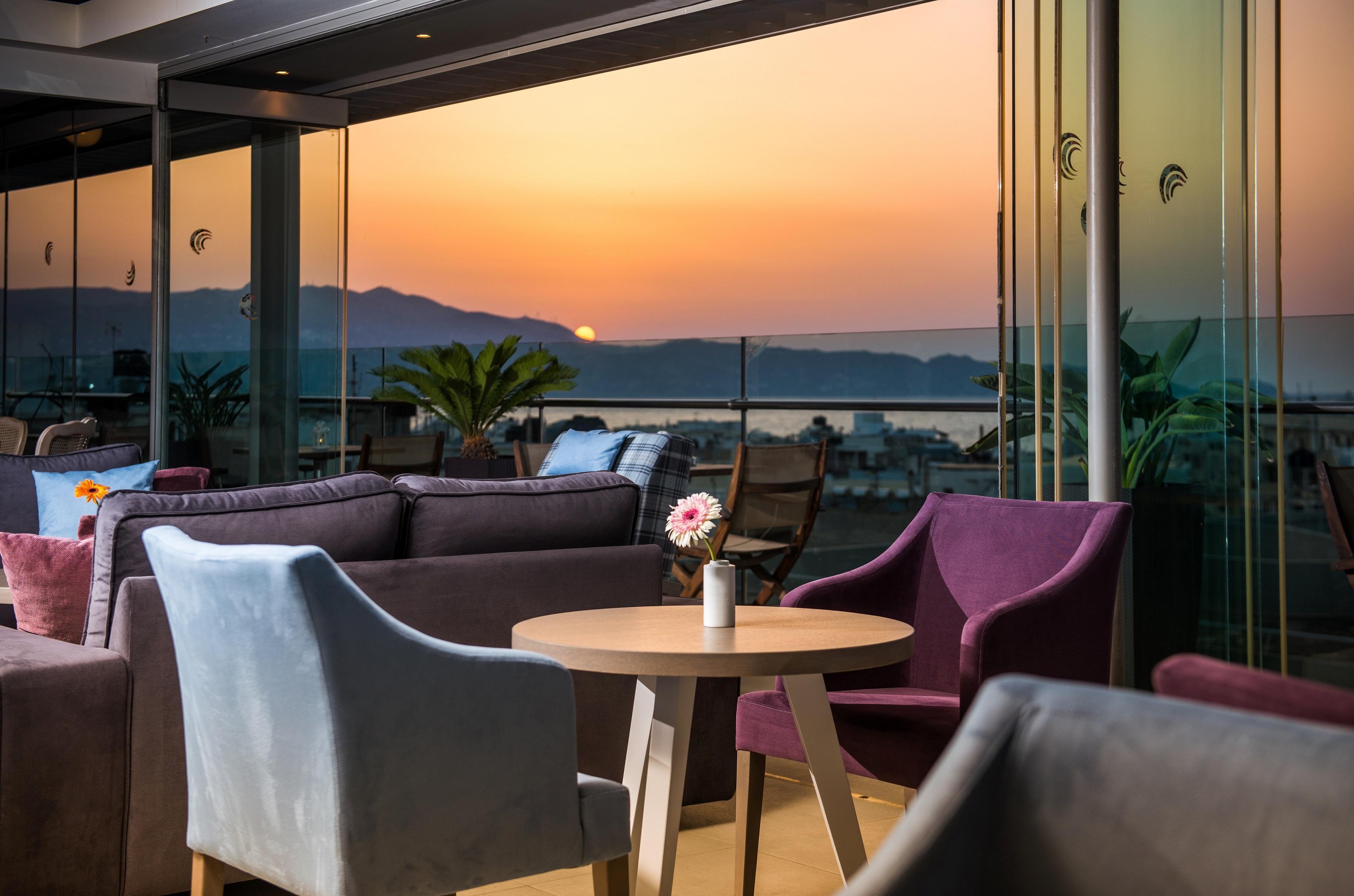 Castello City Hotel Heraklion  ภายนอก รูปภาพ